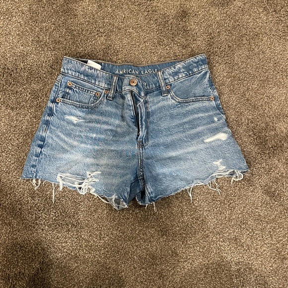American Eagle Outfitters Women's Blue Denim Shorts - Picture 1 of 4